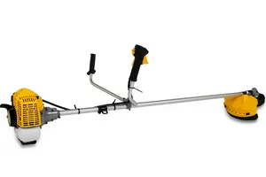 Триммер бензиновый Champion T444S-2, 1600 Вт  нож, леска, состоит из 2 частей