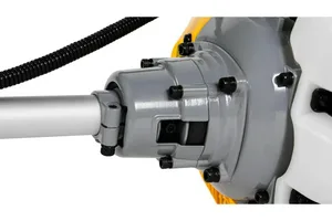 Триммер бензиновый Champion T444S-2, 1600 Вт  нож, леска, состоит из 2 частей