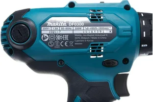 Дрель- шурповерт  MAKITA DF0300,320Вт,БЗП-10мм