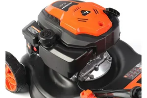 Газонокосилка бензиновая PATRIOT PT 400  (2,57кВт, ширина скащивания 41 см, травосборник 45 л)