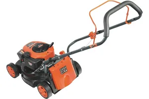 Газонокосилка бензиновая PATRIOT PT 40  (2,57кВт, ширина скащивания 40 см, травосборник 35 л)