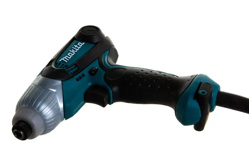 Шуруповерт ударный MAKITA TD 0101 230Вт,0-3200у\м,6-ти гран 6.35,100Нм,0.99кг,кор,M4-M14,бита Philip