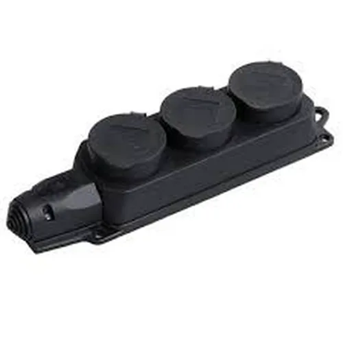 Колодка ЭРА 3 гнезда с/з,16А, IP44 черная, каучук