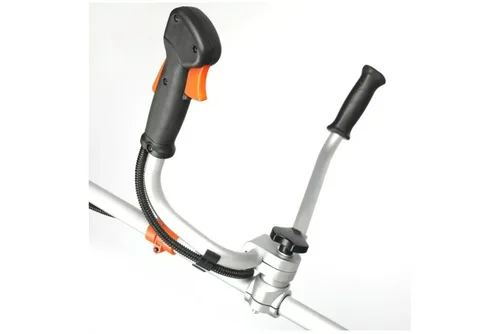 Триммер бензиновый PATRIOT PT 555 XT, 2100 Вт, диск  нож, леска, состоит из 2 частей