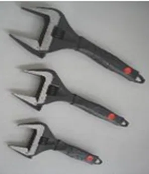 Ключ разводной с тонкими губками Кратон 300 мм