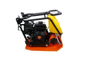 Виброплита бензиновая КРАТОН (KR-PC100), LCT, 6.5 л.с.,5500/мин, 59x52см, подача воды