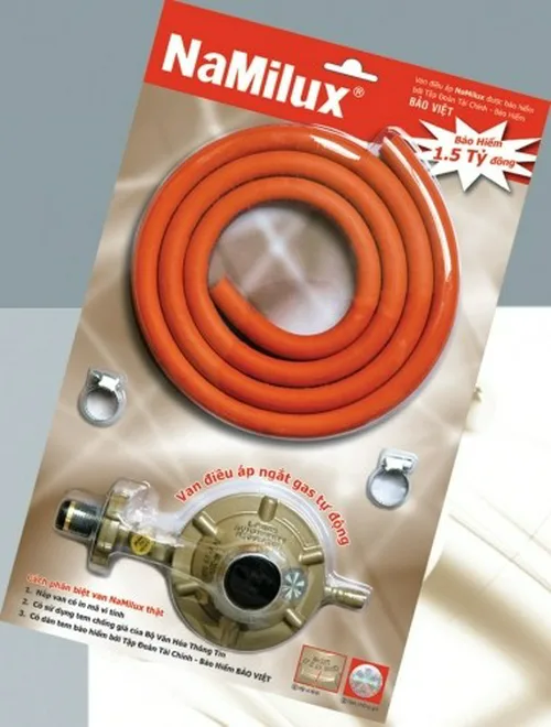 Регулятор давления сжиженного газа NaMilux, 2 хомута, шланг 1,5м
