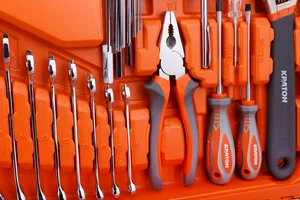 Набор инструментов Кратон TS-30 multi 131, 1/4"+1/2"