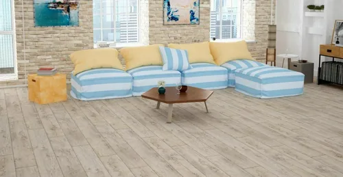 Ламинат FLOORPAN Blue FP724 Дуб Ален фаска V4 1380x193x8мм 33 класс