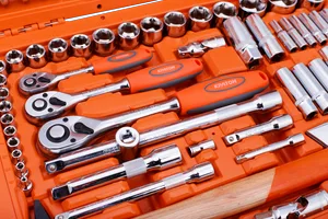 Набор инструментов Кратон TS-30 multi 131, 1/4"+1/2"