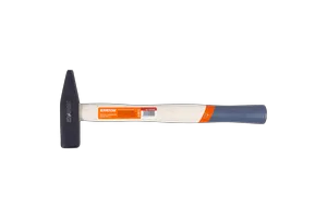 Молоток с деревянной рукояткой Кратон 0,40 кг