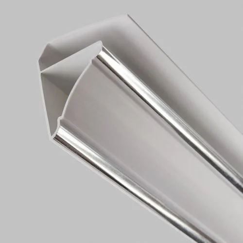 Плинтус потолочный белый для ПВХ панелей 3м хром