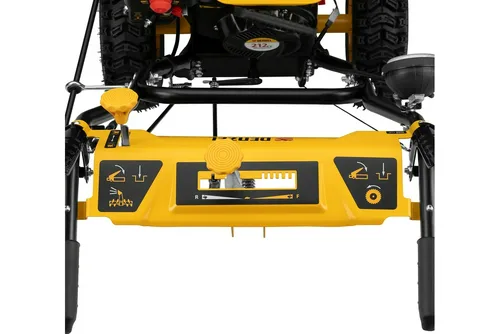 Машина снегоуборочная бензиновая DENZEL SWB-600 7л.с., фара, с функц. подметания