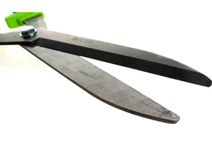 Кусторез PALISAD LUXE двухкомпонентные телескопические рукоятки, длина лезвия 200 мм