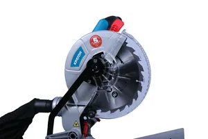 Пила торцовочная Кратон "Зверь машина" MS-1800/255М