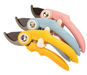 Секатор Amigo Grande, плоскостной, пружинный механ, сталь, d=20мм, 17,5см