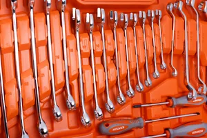 Набор инструментов Кратон TS-28 multi 101, 1/4"+1/2"