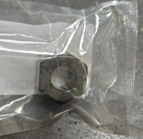 Гайка цанговая с зажимом 12мм DCK KMR06-12