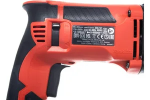 Перфоратор MAKITA M8701,SDS+,800Вт,3реж,2.5Дж,0-4500у\м,0-1,200 об\мин, 2.7кг,чем