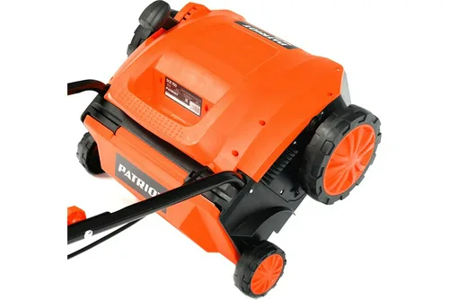 Скарификатор электрический PATRIOT SCE 150 (1500Вт, ширина 320мм, травосборник 30 л, колеса 180/100)
