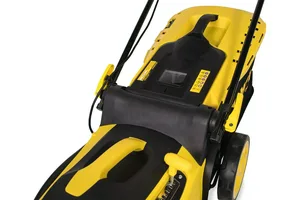 Газонокосилка электрическая CHAMPION EM4217 (1,8 кВт пласт+ткань травосб. 50л  шир.420мм выс.20-70мм, 12,5кг) 