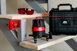 Нивелир (уровень) лазерный  ADA  ULTRALINER 360 4V в кейсе