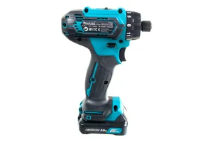 Шуруповерт аккумуляторный MAKITA DF033DWAE  12В,2х2АчLi-ion(слайдер),6-ти гран 1\4",0-450\1700об\м,30\14Нм,1.1кг,чем,подсветка