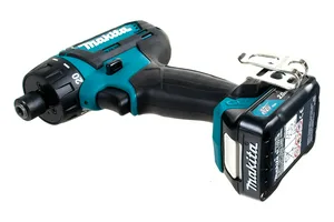 Шуруповерт аккумуляторный MAKITA DF033DWAE  12В,2х2АчLi-ion(слайдер),6-ти гран 1\4",0-450\1700об\м,30\14Нм,1.1кг,чем,подсветка