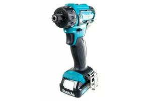 Шуруповерт аккумуляторный MAKITA DF033DWAE  12В,2х2АчLi-ion(слайдер),6-ти гран 1\4",0-450\1700об\м,30\14Нм,1.1кг,чем,подсветка