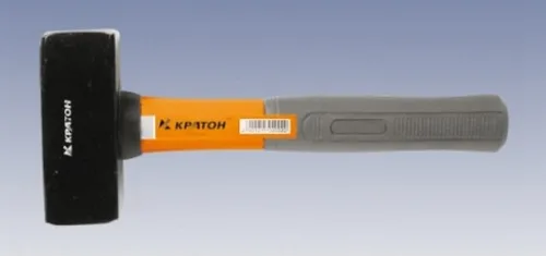 Кувалда c фиберглассовой обрезиненной рукояткой Кратон 2,0 кг