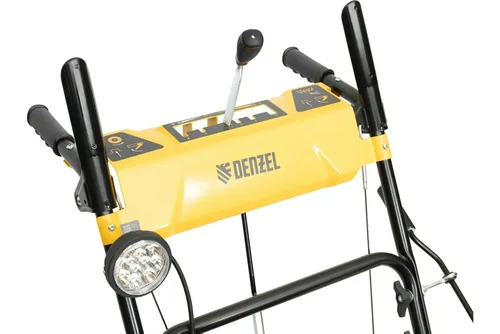 Машина снегоуборочная бензиновая DENZEL SBM 610 7л.с., фара